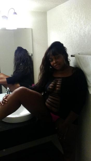 , 29  female escort, Dallas