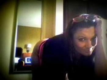 , 44  female escort, Dallas