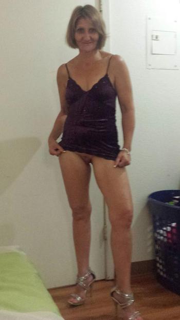 , 47  female escort, Dallas
