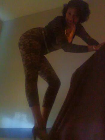 , 29  female escort, Dallas
