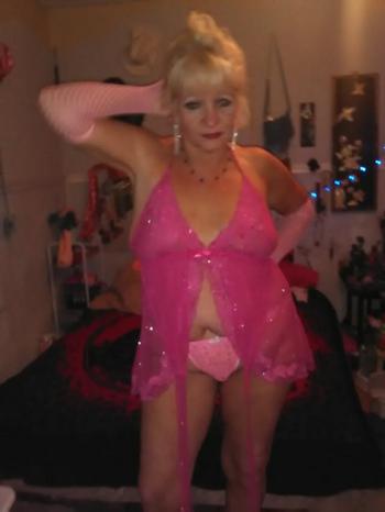 , 51  female escort, Dallas