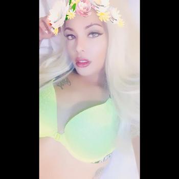 , 21  female escort, Dallas