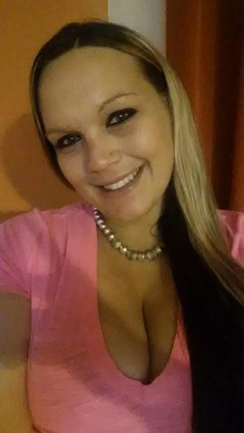 , 24  female escort, Dallas