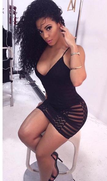 , 22  female escort, Dallas