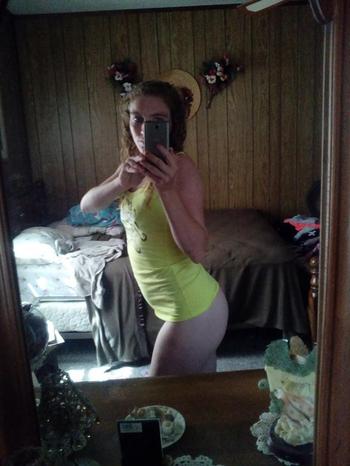 , 25  female escort, Dallas