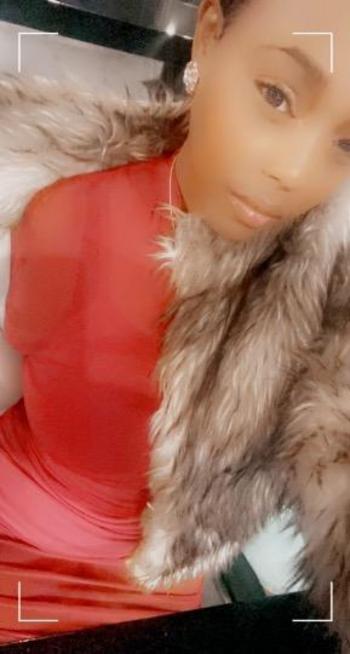  951-399-2542, 32  female escort, Dallas