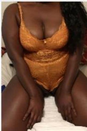 Pleasure, 38  female escort, Dallas