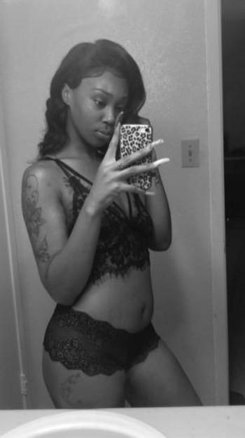 Doll, 21  female escort, Dallas