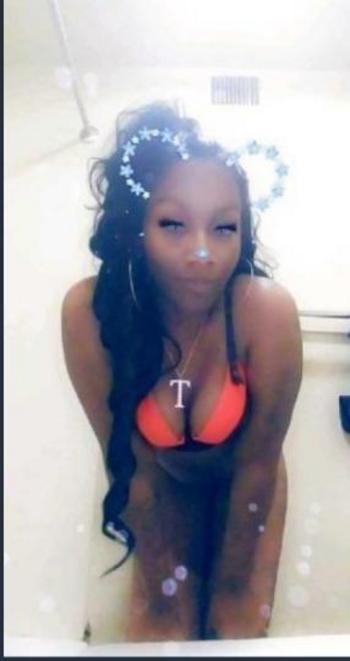 Mz Nunu, 23  female escort, Dallas