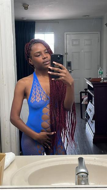 945-229-7411, 23  female escort, Dallas