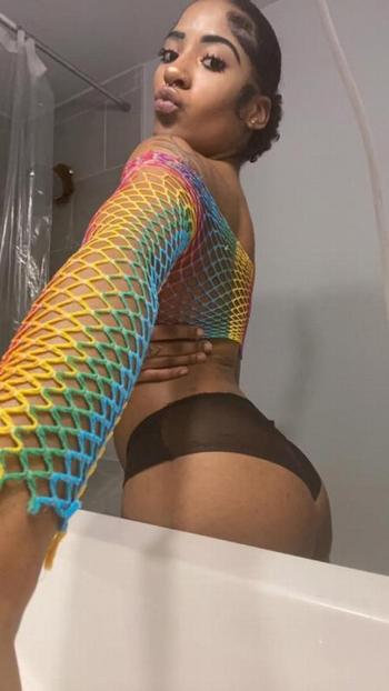 214-874-3254, 20  female escort, Dallas