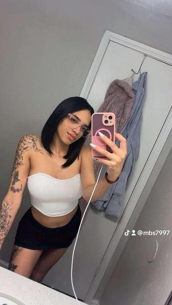 Sandra, 23  female escort, Dallas