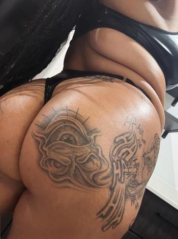 Priority, 21  female escort, Dallas