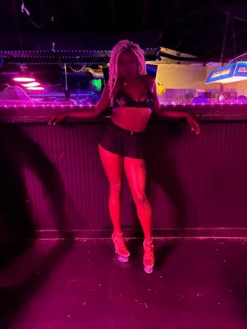 DOUBLE TROUBLE, 24  female escort, Dallas