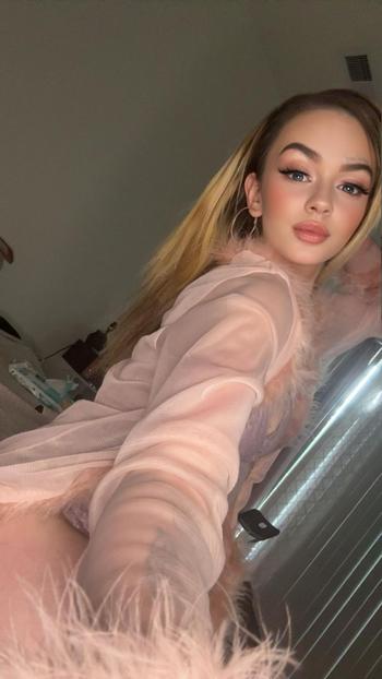 Jade, 21 Caucasian female escort, Dallas