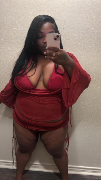214-586-5327, 25  female escort, Dallas