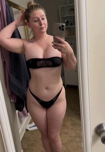754-271-7274, 28  female escort, Dallas