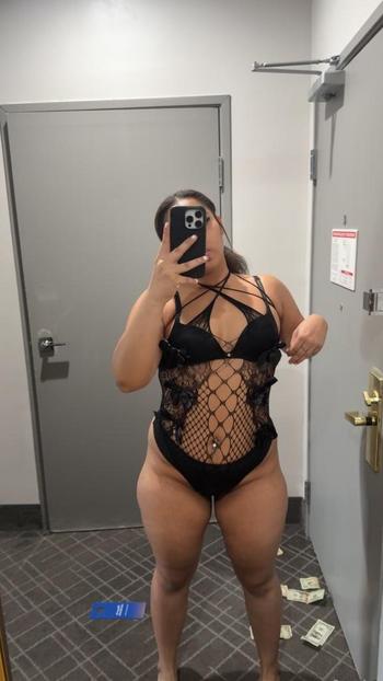 Karmen Kash, 20  female escort, Dallas