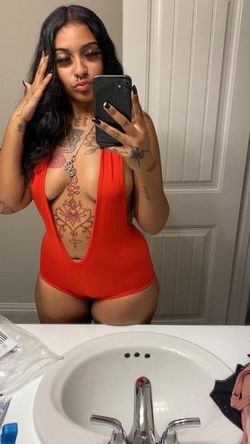 Lexi, 20  female escort, Dallas