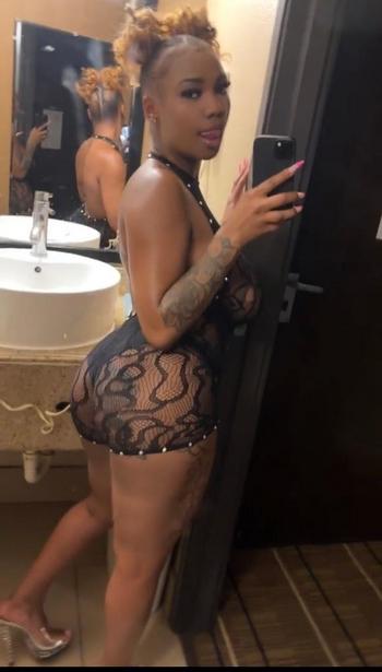 Lolaa , 22  female escort, Dallas