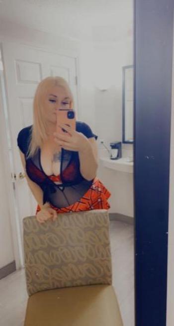2147430925, female escort, Dallas