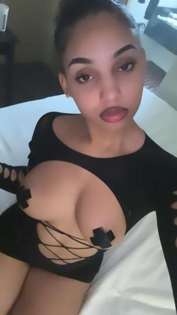 2148985601, female escort, Dallas